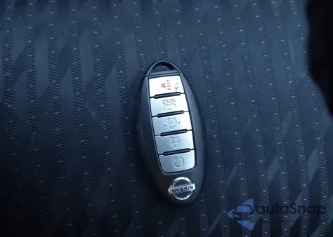 2018 Nissan Altima 2.5 Sv z USA, uszkodzony, nr VIN 1N4AL3AP0JC147059